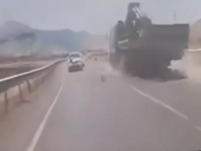 Bitlis'te motosiklet vince çarptı: 1 ölü