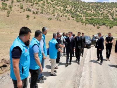 Vali Karakaya'İlçemizde İncelemelerde Bulundu 